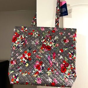 Vera Bradley Tote bag NWT Hope Blooms